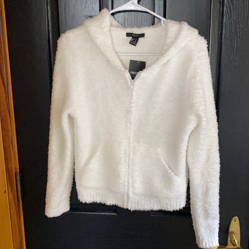 Women’s fuzzy zip up